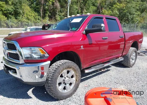 2015 Ram 2500 St z USA, uszkodzony, nr VIN 3C6UR5CL3FG593939